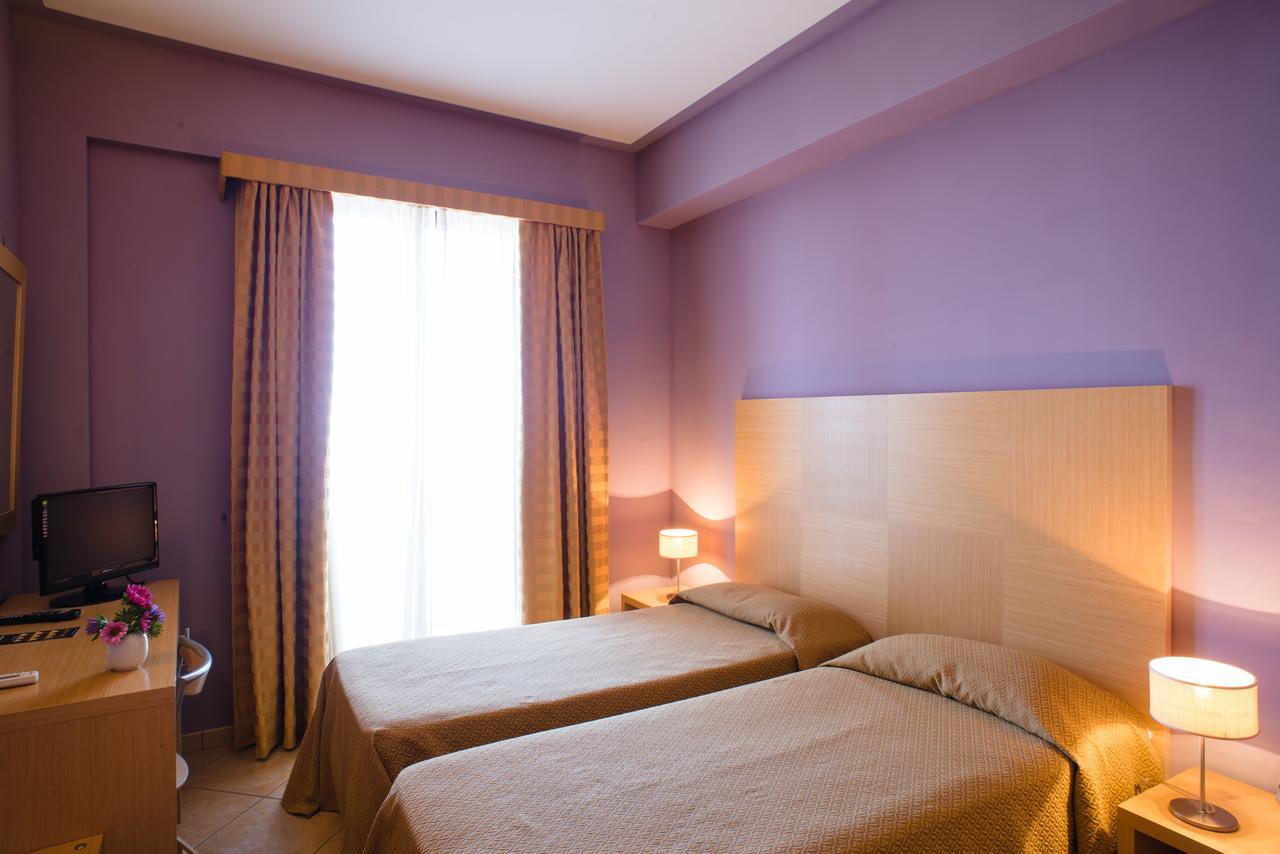 Hotel Villa Mare Алтавила Миличиа Стая снимка