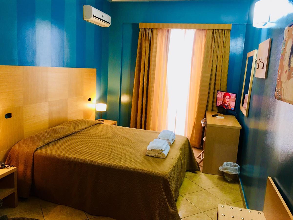 Hotel Villa Mare Алтавила Миличиа Екстериор снимка